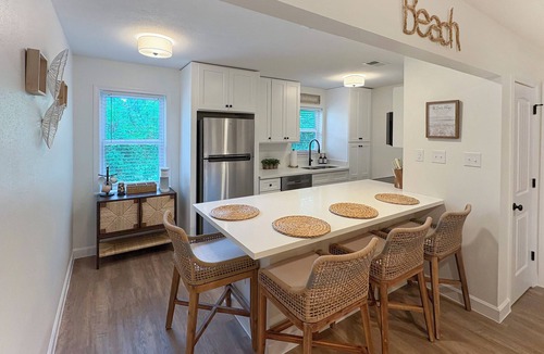 Biloxi Condo | The Dwelling Place - 2BR Coastal Condo in Ocean Springs