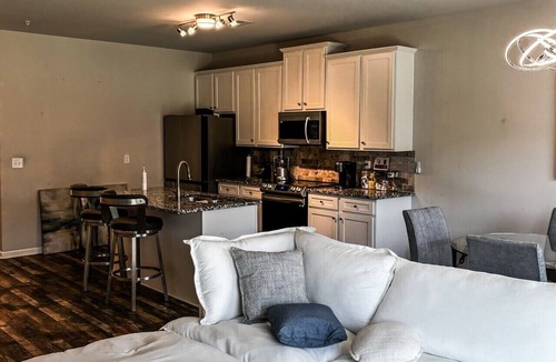 Irondale House | The Garden at Lovejoy