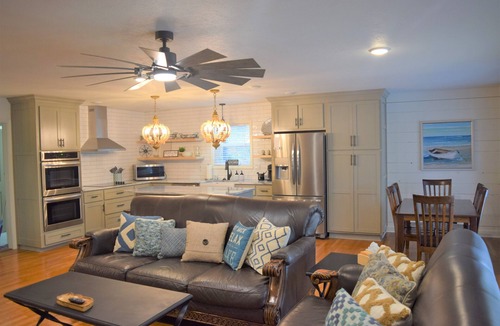 Cullman House | The Gathering Place: Big Lakehouse/Covered Dock/Fiber/Tankless WH/Game RM/EV CHG