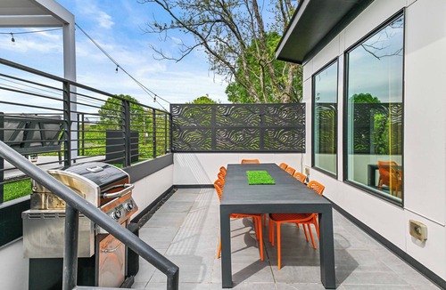 Old Fourth Ward House | The Grand 6 | Rooftop Terrace | Beltline
