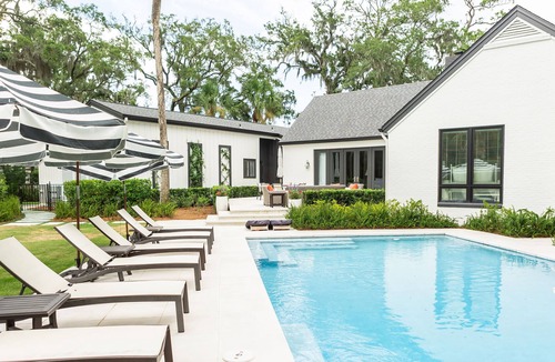 Sea Island House | The Haven: Charming Sea Island Cottage w/Heated Pool, 1 Blk to Beach, 5 Bedrooms