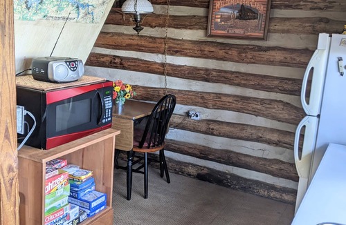 Winchester Cabin | "The Hawk Nest" cabin on Tims Ford Lake