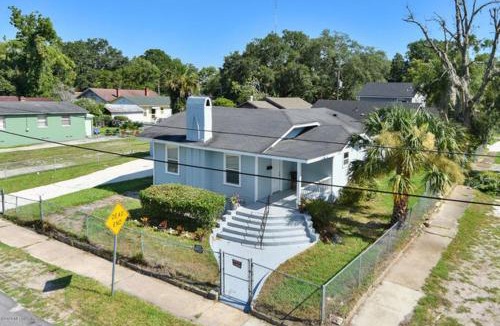 Mixon Town Apartment | The Jewel of Jacksonville