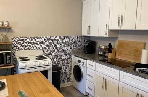 Dallas Apartment | The LakePoint Sports Complex Suite