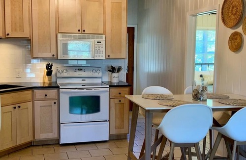 Laguna Beach Estates Cottage | THE PERCH-Beach Cottage- FREE GOLF CART-Just Minutes from the Gulf/BEACH!