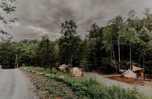 Cosby House | The Perch Glamping by Rafting
