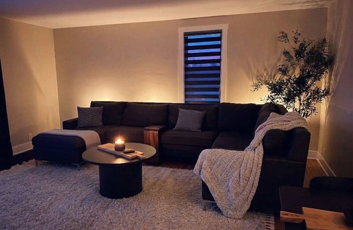 Wheeler House | The Porter Nook! 5 minutes to Indiana Dunes, Pet Friendly