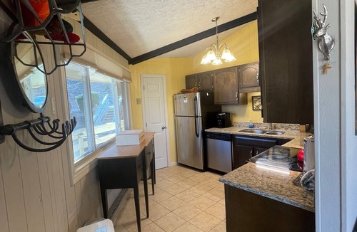 Sugar Mountain Condo | 'The Round House Bungalow' 3B Condo w/Huge Deck
