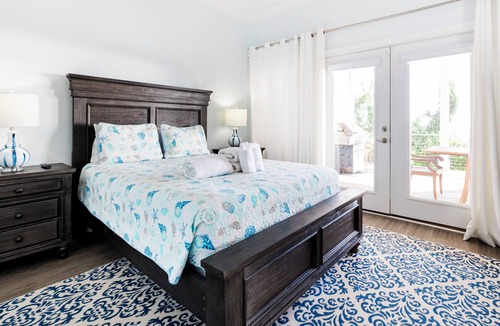 Wilmington Beach House | "The Snow's Cut Chateau" Make every day a Holiday!