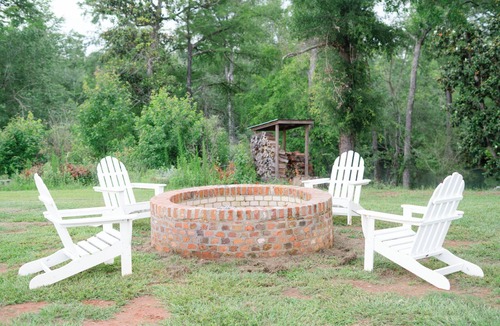 Miller County Cabin | The Springs Luxury 4BR Cabin Retreat on a Natural Spring, pet-friendly!