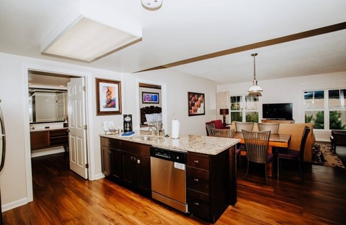 Hershey Condo | The Suites at Hershey - 2 Bedroom