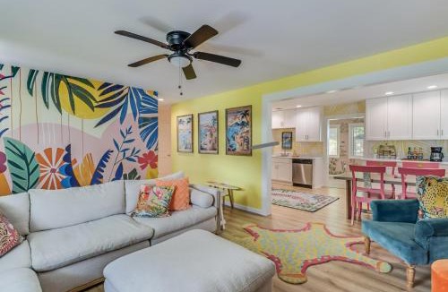 Long Beach House | The Tropical Cottage
