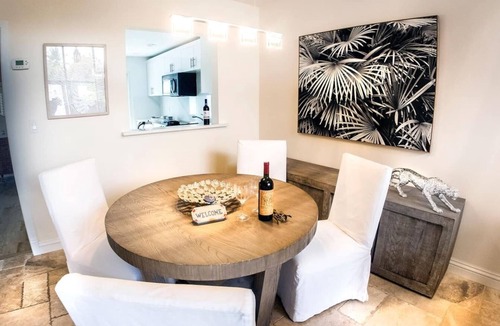 Miami Shores House | The Villa at St. James Place, unit e Luxury, Pet Friendly