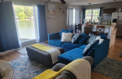 Jackson House | This home away from home offers excitement and the most relaxing atmosphere.