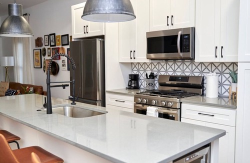 Atlanta House | This house is a 3 bedroom(s), 3 bathrooms, located in Atlanta, GA.
