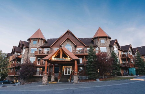 Canmore Condo | Three Bears Hydeaway at Stoneridge