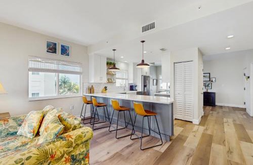 South Island Apartment | Tide Me Over