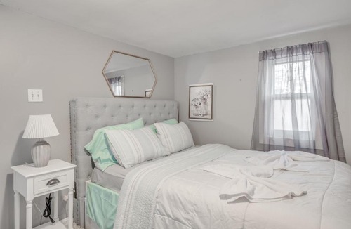 Middleton House | Tiny environmentally efficient Homestay