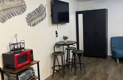 Winter Haven Apartment | Tiny Paradise