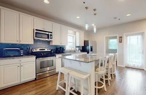 Ono Island House | "Toes in the Sand" Pool+Pet Friendly+Pickleball