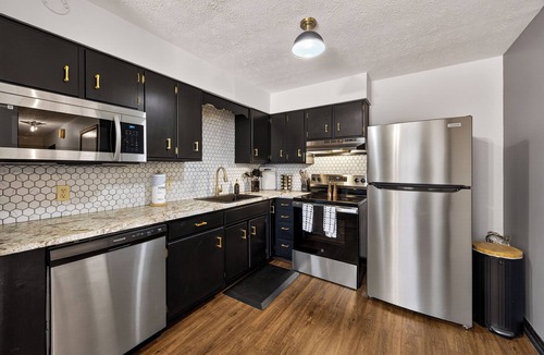 Morristown Apartment | Top floor Downtown Loft-Walk to Downtown Morristown, Pool table, Ping Pong & Bar