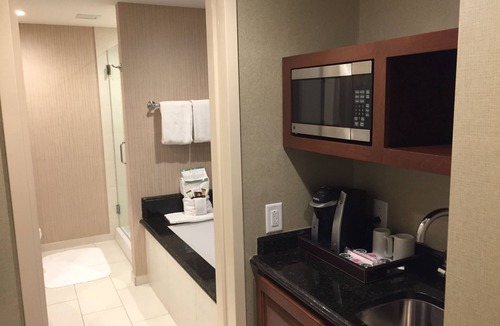 West Ashley Hotel | Town & Country Inn and Suites