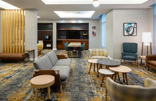 Huntsville Hotel | TownePlace Suites by Marriott Huntsville West/Redstone Gateway