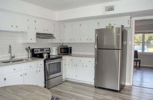 Grand Bay House | Townhomes Near the Bay -#4
