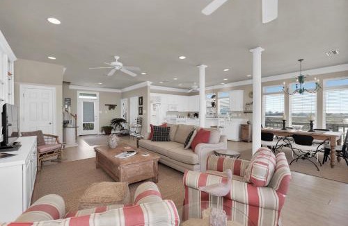 Silver Cay House | TraMarLis - 2254 Sandpiper