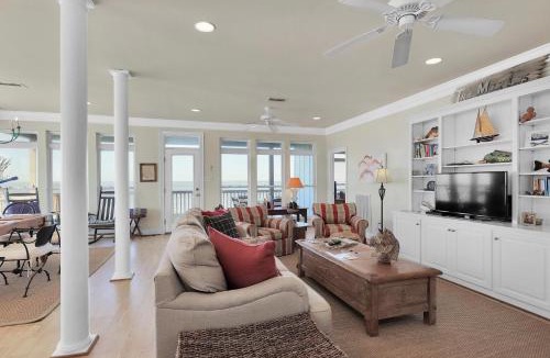 Silver Cay House | TraMarLis - 2254 Sandpiper