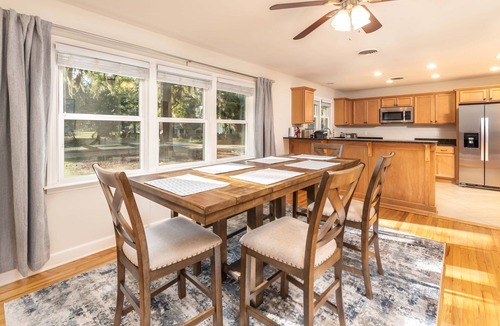 Pigeon Point House | Tranquil Beaufort Retreat | Near Paris Island