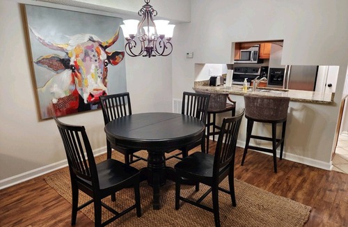 Augusta Condo | Tranquil property in back of Forest Hills.