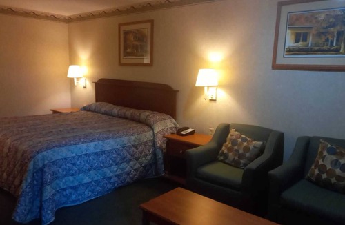 Waynesboro Hotel | Traveler Inn and Suites