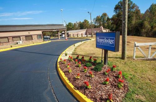 Macon Hotel | Travelodge by Wyndham Macon West