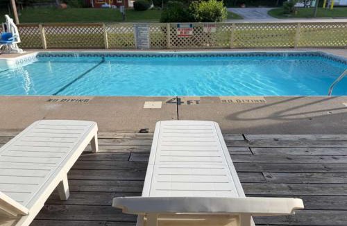Maggie Valley Hotel | Travelowes Motel - Maggie Valley