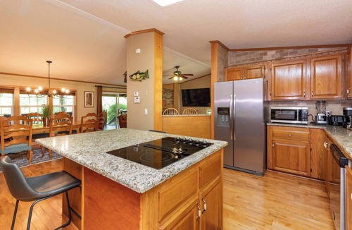 Sylva House | Tuckaseegee Riverfront Cabin. Trout fishing, Tubing, Firepit, Near Sylva