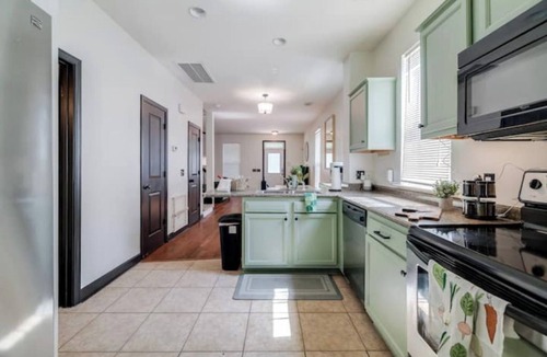 Pooler House | Tupelo 2-Story Retreat Near Savannah