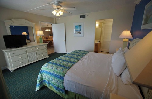 West Panama City Beach Resort | Two Bedroom, Ocean Front, Luxury Condo, Panama City Beach, Florida 4243182
