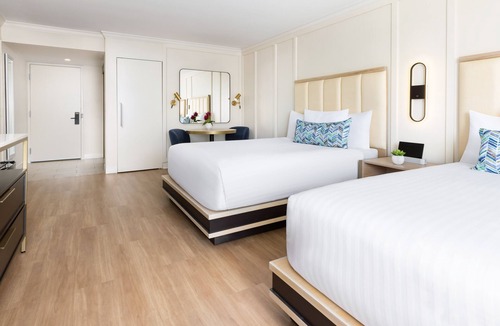 Calabasas Hotel | Two Queen Standard, The Anza A Calabasas Hotel, Scenic Getaway - 4 Units
