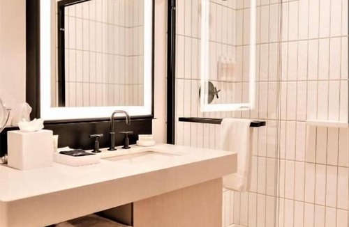 Castleberry Hill Hotel | Two Queens Room | 4 Units | Reverb Hard Rock Downtown Atlanta