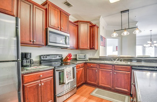 Athens Condo | Ultimate Athens Retreat: 1 Mi to UGA & 5 Points