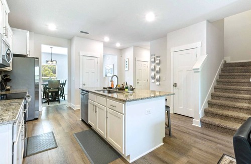 Ono Island House | Upscale 4BR Near Beach King Beds Dog Friendly