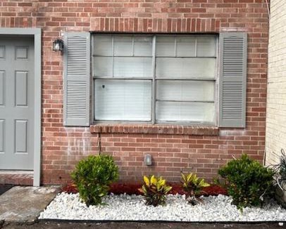 Northside Apartment | Urban Townhouse in North Jacksonville