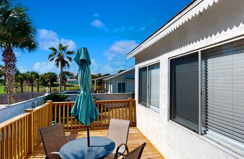 Laguna Beach Cottage | 97 m² Cabin ∙ 1 bedroom ∙ 4 guests