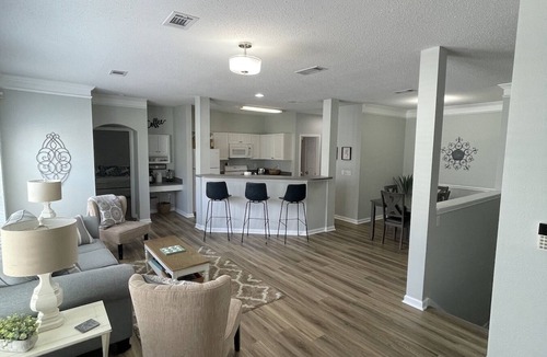 Gulfport Villa | Vacation Paradise near beach, pool/hot tub sleeps 6