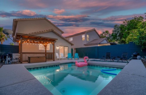 Rhodes Ranch Villa | Vegas Vista - Summer Game House, Pool & Spa, BBQ, Arcades, Billiards, Gazebo, Lounge