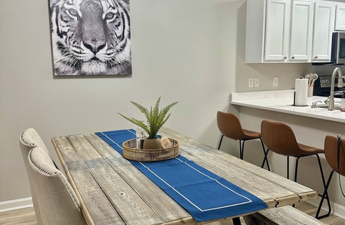 Auburn Apartment | Very short walk to Downtown! Completely renovated. Sleeps six.