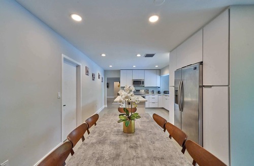 Golden Glades Villa | Villa Athena Basketball Court | Heated Pool