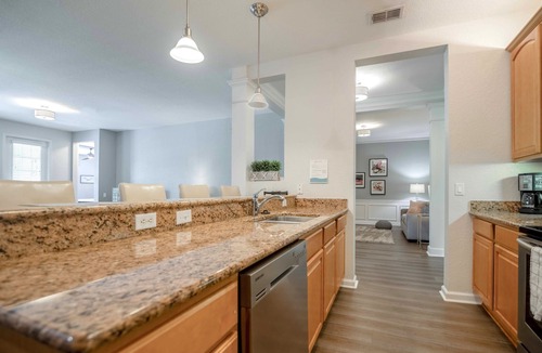 Florida Central Atlantic Coast Condo | Vista Cay Luxury Retreat Near Theme Parks & walk to Conventions.