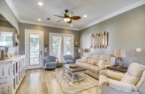 Gulfport House | Walk to Beach: Stunning Gulfport Getaway
